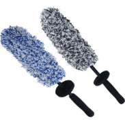 Fur-Covered Hub Brush